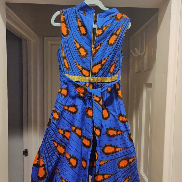 Stunning, Vibrant Blue Girl's Event Dress Size from London - Laviye - 9/10 - Picture 3 of 7